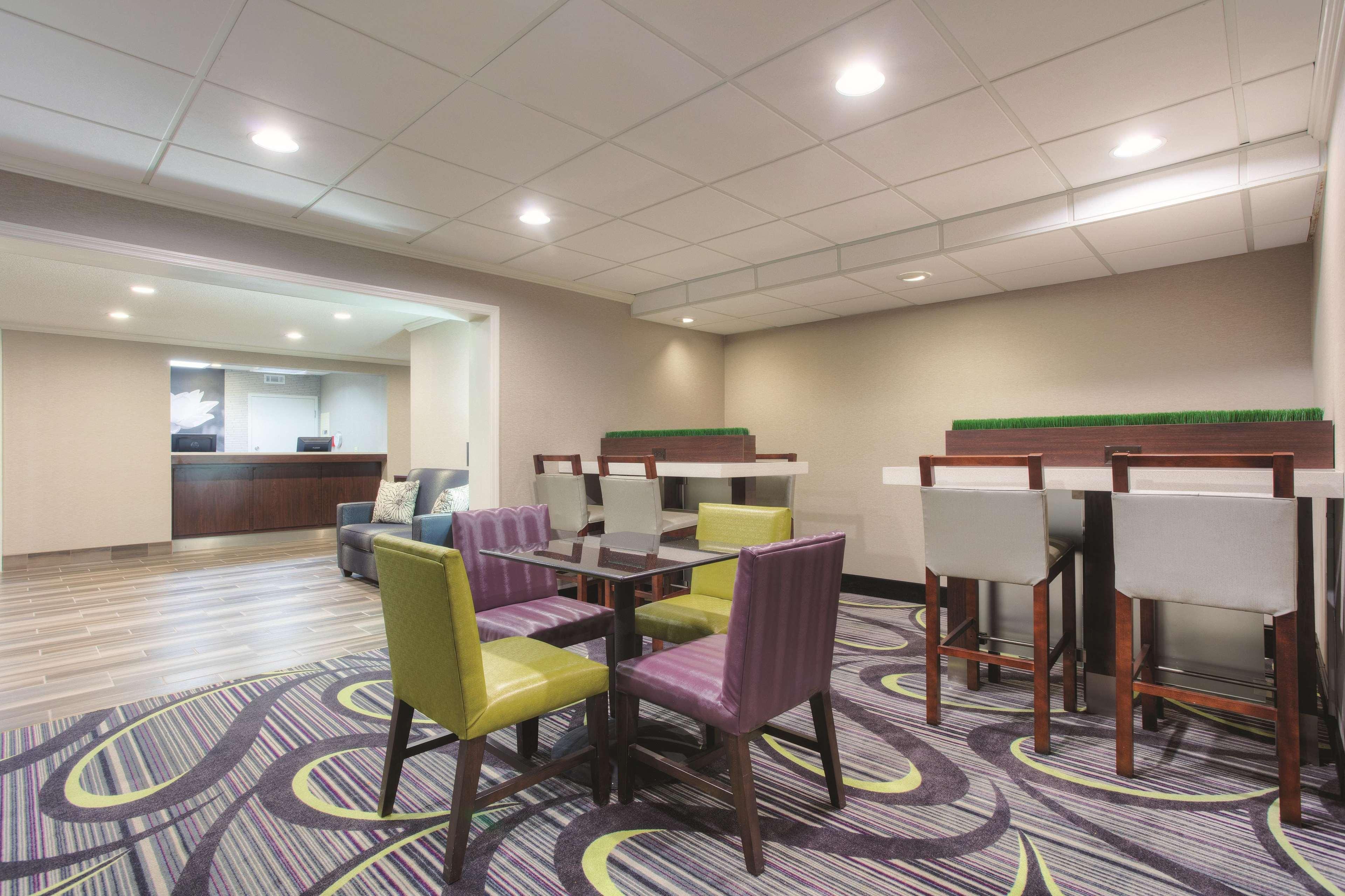 La Quinta By Wyndham Atlanta Roswell Hotel Buitenkant foto