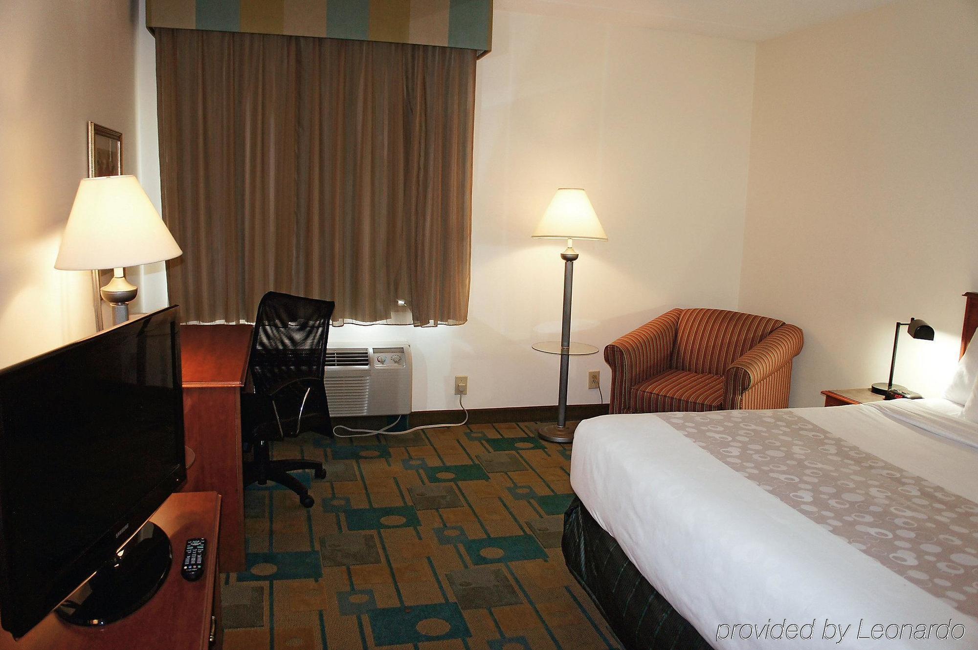 La Quinta By Wyndham Atlanta Roswell Hotel Buitenkant foto